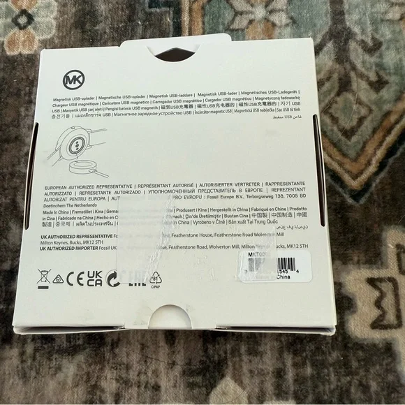 Michael Kors smart watch charger - Picture 2 of 2